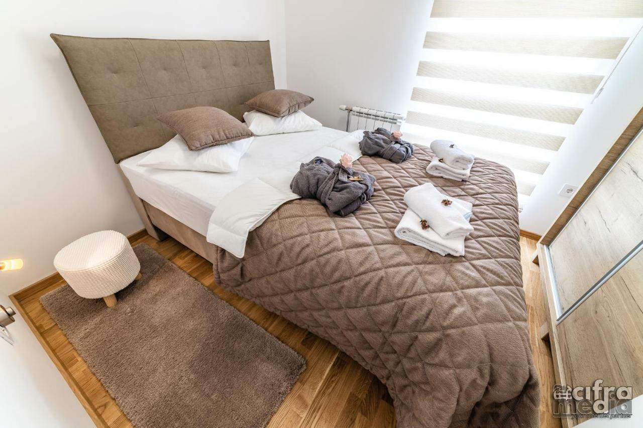Apartmani Alexandar15 Novi Sad Eksteriør billede