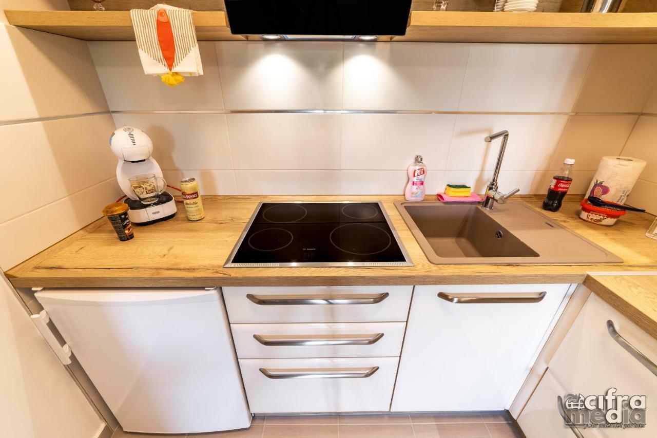 Apartmani Alexandar15 Novi Sad Eksteriør billede